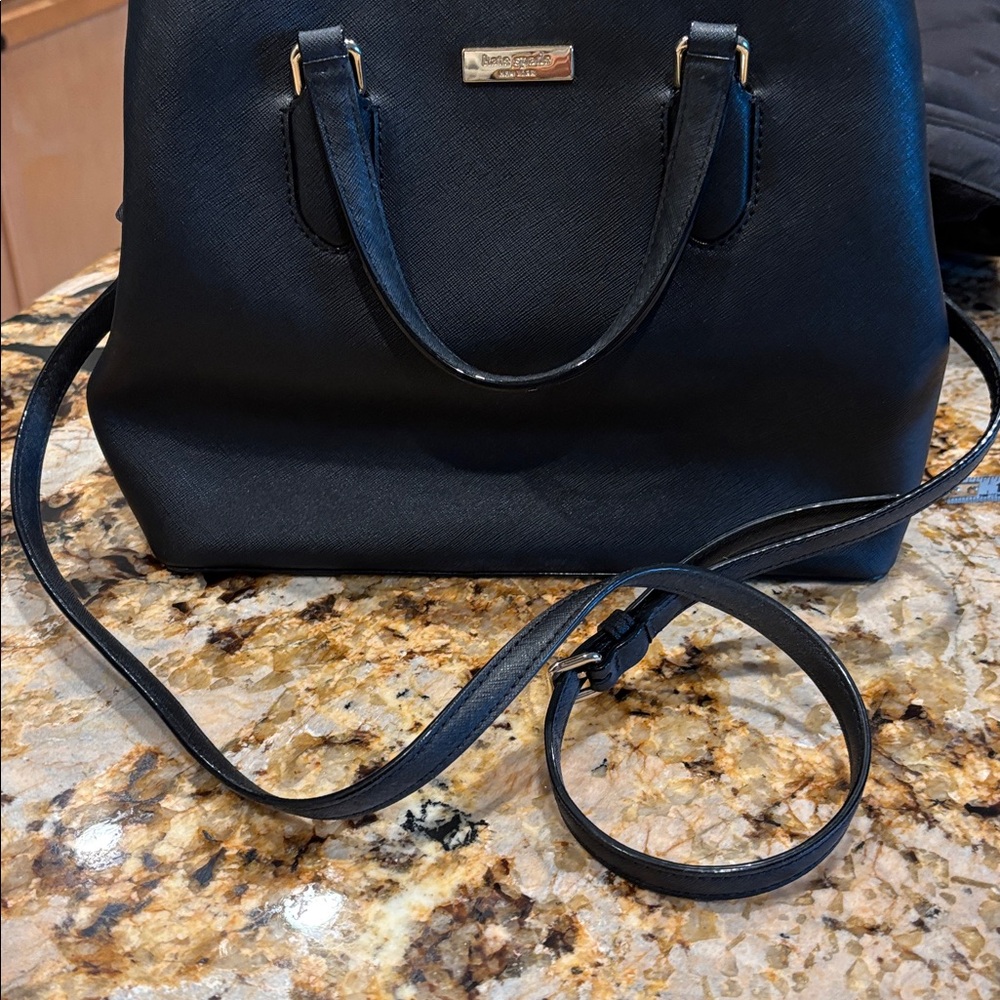 Black Kate spade handbag - Picture 7 of 8